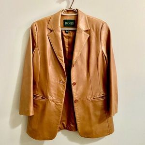 Danier tan leather blazer Small